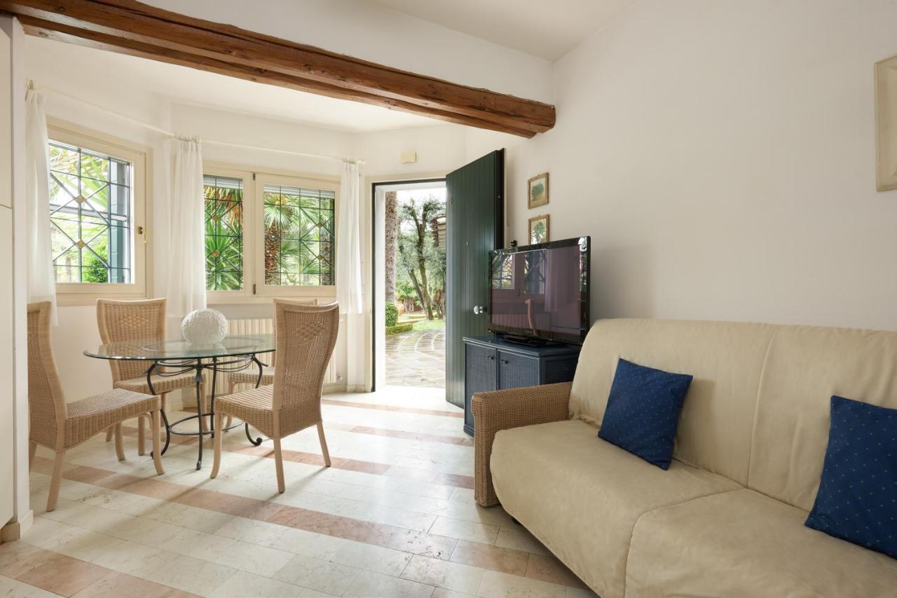 Villa Carlotta Jesolo Lido Esterno foto
