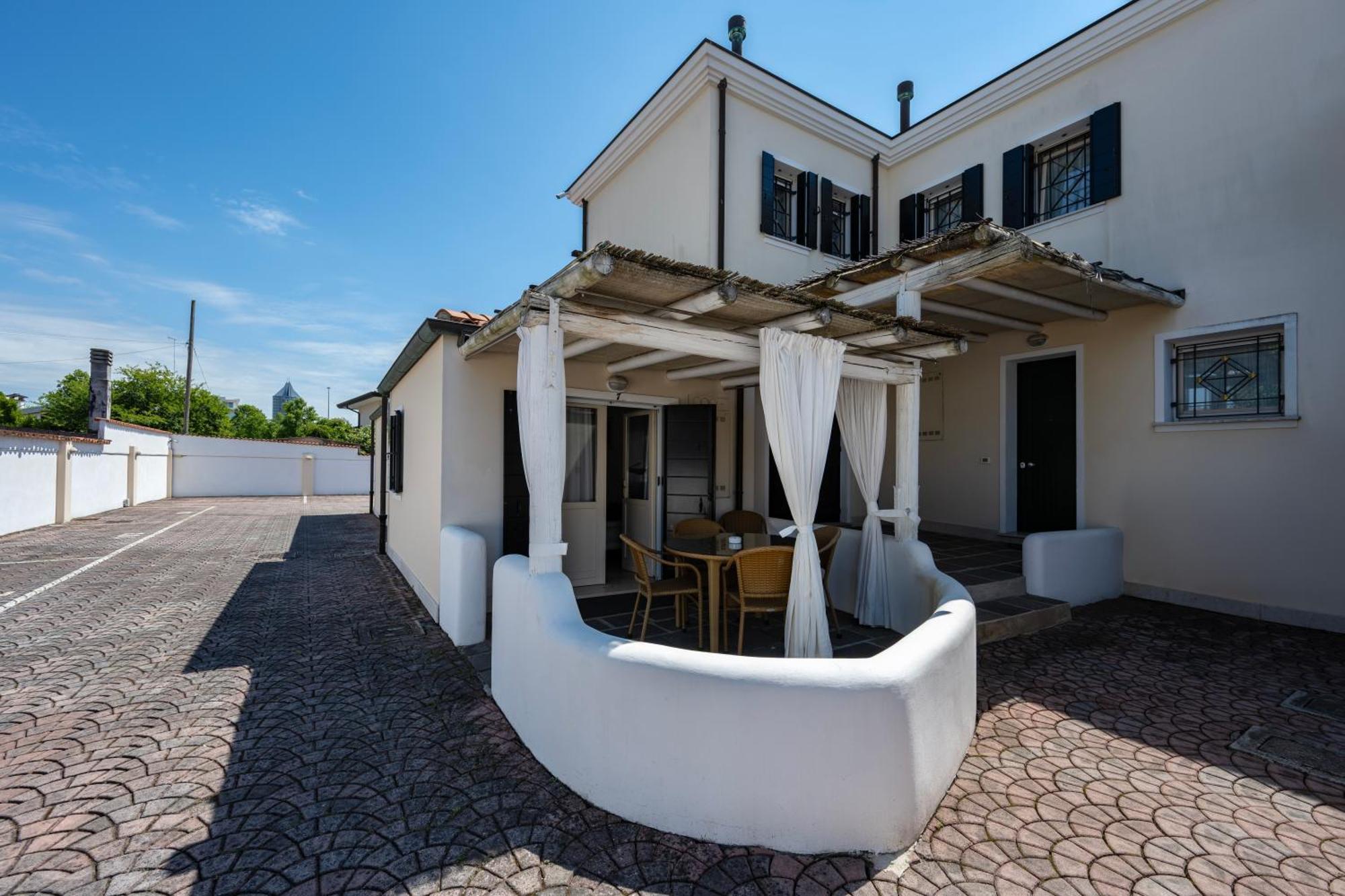 Villa Carlotta Jesolo Lido Esterno foto